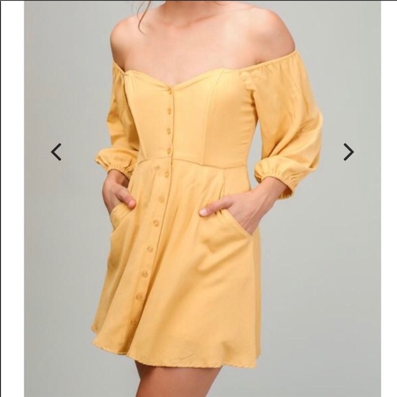 Yellow dress off the shoulder - Picture 3 of 3
